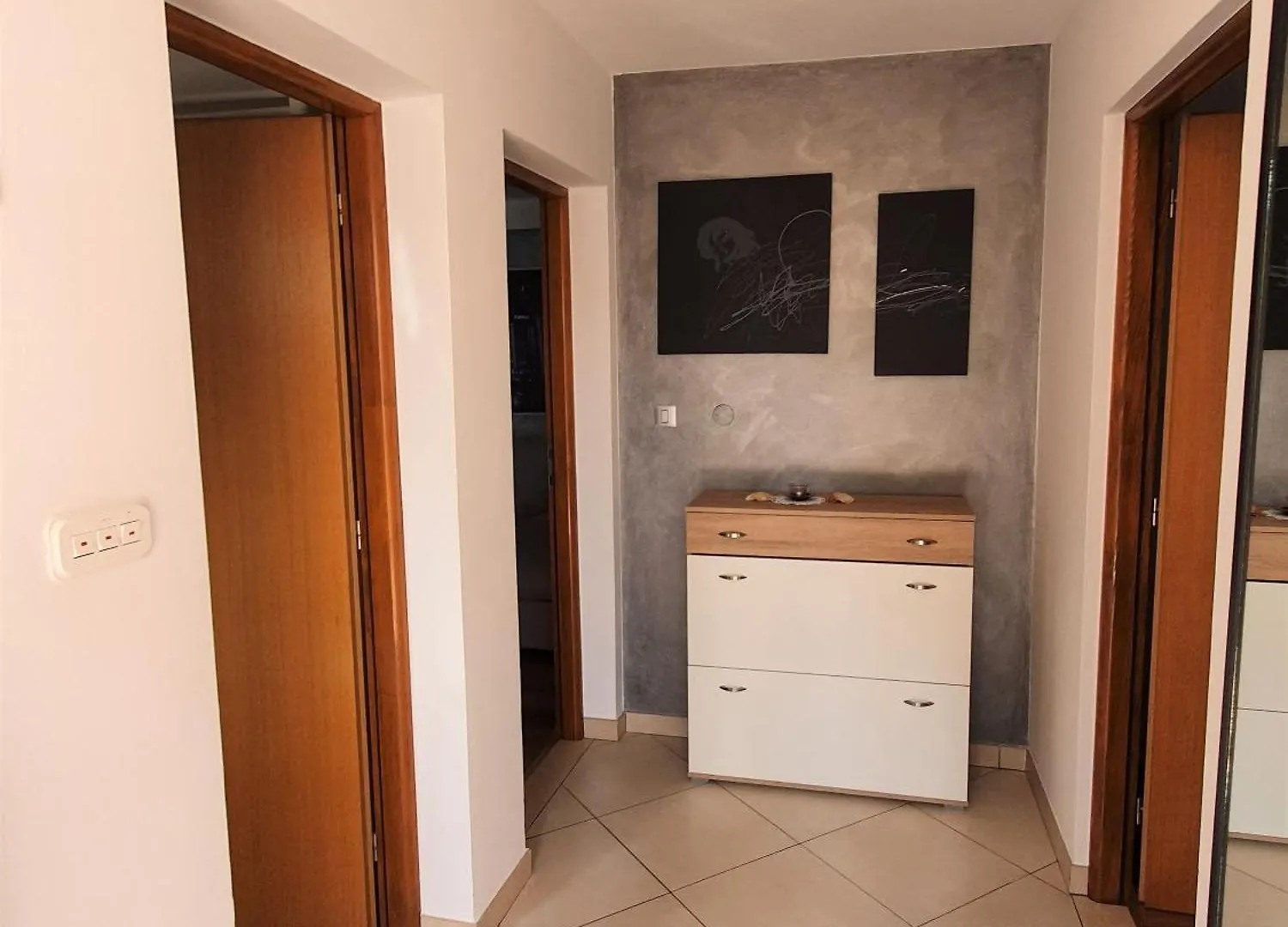 Zeljko Nr2 From The Beach 800 M Novigrad  Apartment