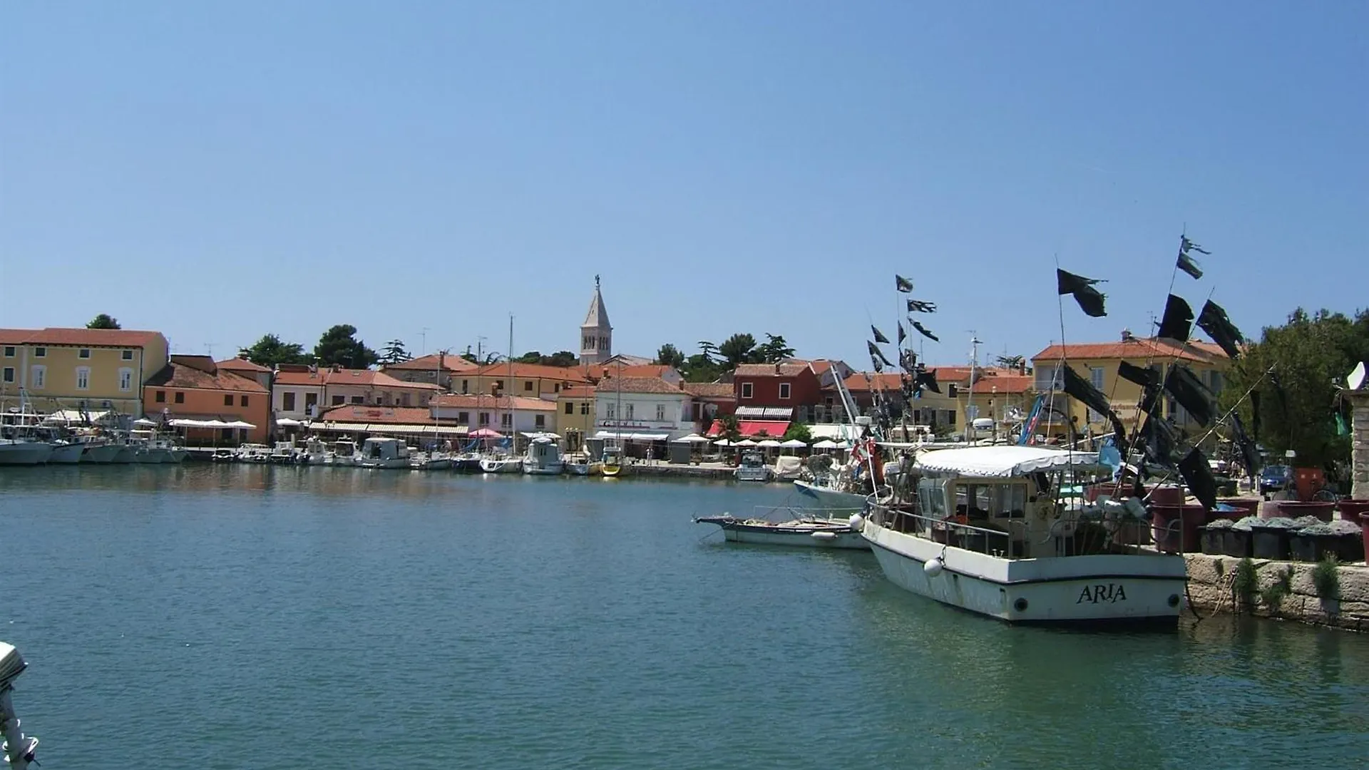 Zeljko Nr2 From The Beach 800 M Novigrad  0*, Novigrad (Istria)